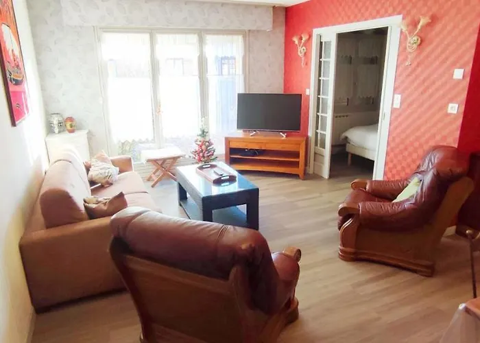 Dans Maison Proche Des Immenses Plages De Sur A 1,8km Des Plages شقة